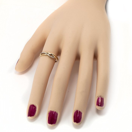 Złoty Pierścionek Zaręczynowy z Brylantami