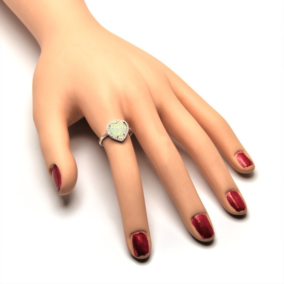 Srebrny Pierścionek Serce z Opalem i Cyrkoniami