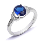 Srebrny Pierścionek z Szafirową Cyrkonią
