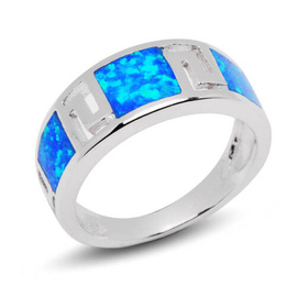 Srebrny Pierścionek z Niebieskim Opalem