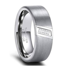 Pierścionek z Wolframu z Cyrkoniami