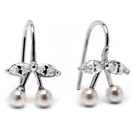 Srebrne Kolczyki z Białymi Perełkami