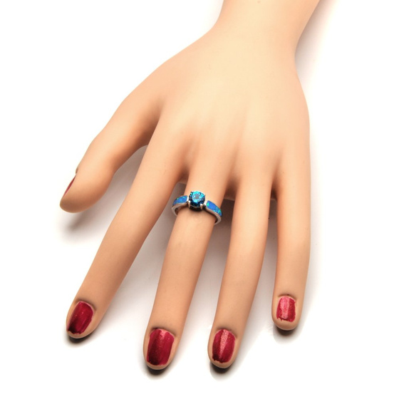 Pierścionek Srebrny z Błękitnym Opalem i Cyrkonią