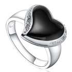 Srebrny Pierścionek z Czarnym Sercem