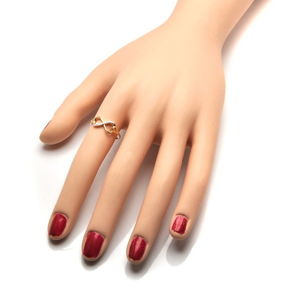 Złoty Pierścionek z Brylantami Nieskończoność