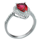 Srebrny Pierścionek z Rubinowym Kamieniem