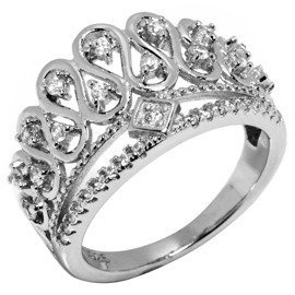 Srebrny Pierścionek Wysadzany Cyrkoniami