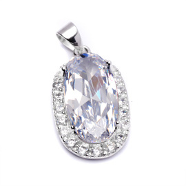 Srebrny Wisiorek Zawieszka z Bezbarwną Cyrkonią