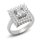 Srebrny Pieścionek Kwadratowy z Cyrkonią