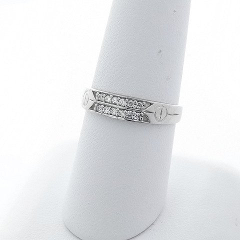 Srebrna Obrączka z Białymi Kamieniami