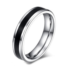 Obrączka ze Stali Szlachetnej z Czarnym Paskiem