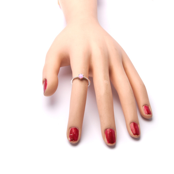 Srebrny Pierścionek z Okragłym Różowym Opalem