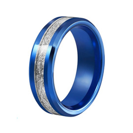 Niebieska Obrączka z Wolframu Srebrna Aplikacja