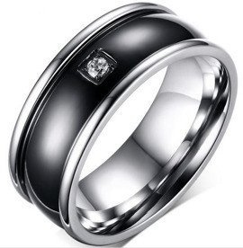 Pierścionek ze Stali z Diamentowym Kamieniem