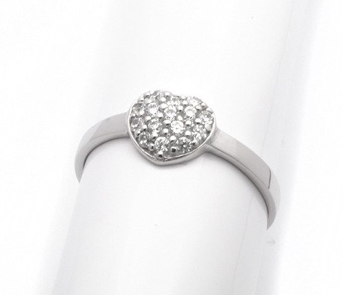 Pierścionek Srebrny w Kształcie Serca z Cyrkoniami