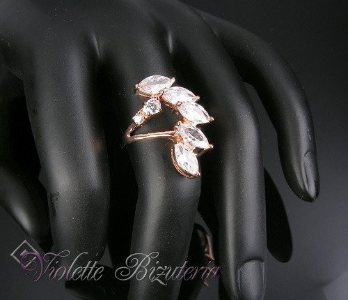 Pozłacany pierścionek różowe złocenie 1822 -37%