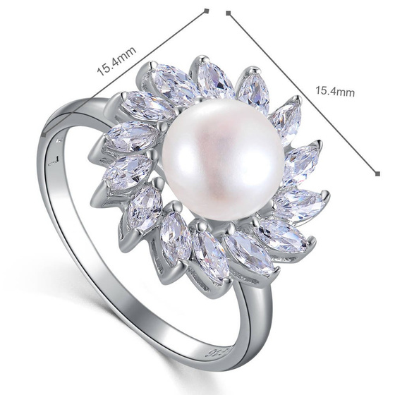 Srebrny Pierścionek z Perłą i Cyrkoniami