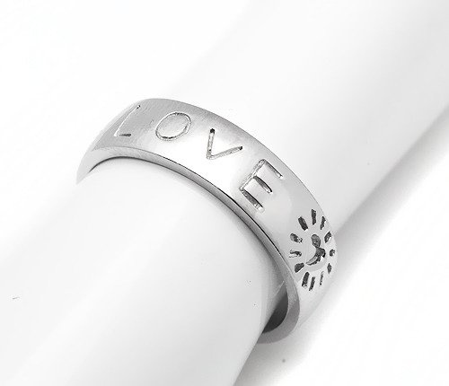 Gładka Srebrna Obrączka z Grawerem LOVE