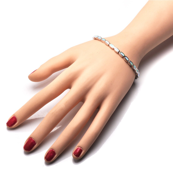 Srebrna Bransoletka z Błękitnym Opalem