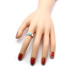 Srebrny Pierścionek Obrączka z Niebieskim Opalem