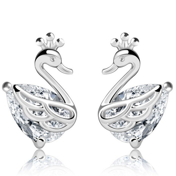 Srebrne Kolczyki w Kształcie Łabędzi