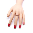 Srebrny Pierścionek z Czerwoną Cyrkonią