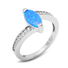 Srebrny Pierścionek z Opalem i Cyrkoniami