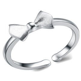 Srebrny Pierścionek z Kokardką Regulowany Rozmiar