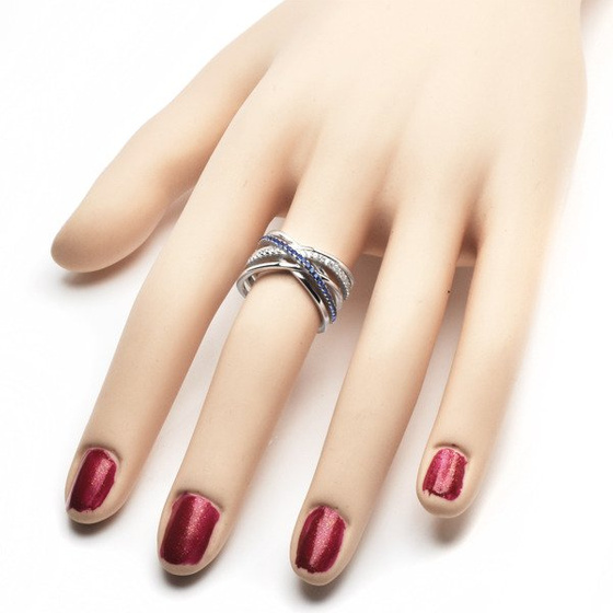 Obrączka Srebrna Przeplatana z Białymi Cyrkoniami