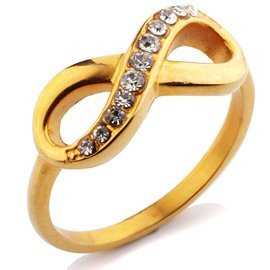 Pierścionek Pokryty Żółtym Złotem Nieskończoność