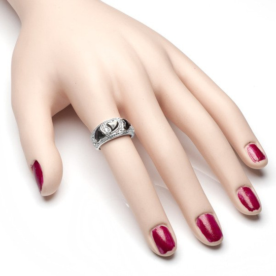 Obrączka Srebrna Serce z Czarną Masą Perłową