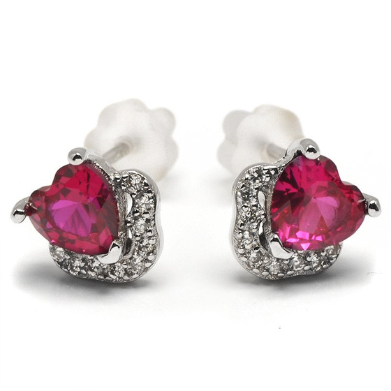 Srebrne Kolczyki Rubinowe Serduszko