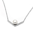 Srebrny Naszyjnik z Białą Perłą i Cyrkoniami