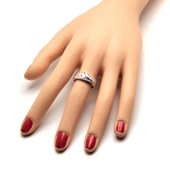 Srebrna Obrączka z Różowym Opalem i Cyrkoniami