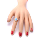 Srebrny Pierścionek Kształt Karo z Opalem