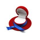 Ozdobne Czerwone Pudełeczko Kapelusz