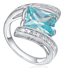 Srebrny Szeroki Pierścionek z Błękitną Cyrkonią