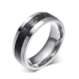 Obrączka ze Stali Szlachetnej z Czarną Aplikacją
