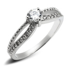 Srebrny Pierścionek z Brylantowymi Kamieniami