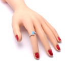 Srebrny Pierścionek z Opalem i Cyrkoniami