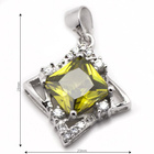 Srebrna Zawieszka z Oliwkową i Białymi Cyrkoniami