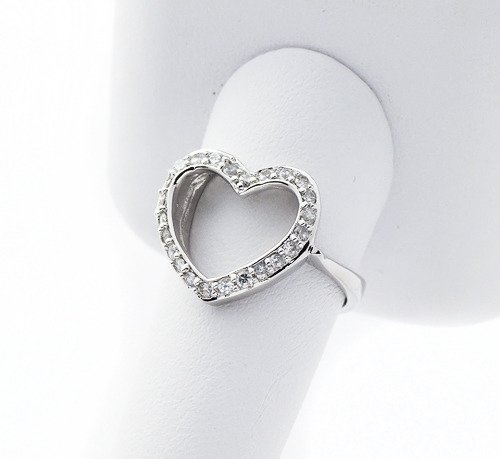 Srebrny Pierścionek o Kształcie Serca