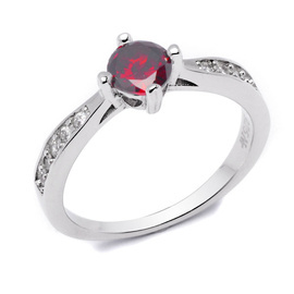 Srebrny Pierścionek z Czerwoną Cyrkonią