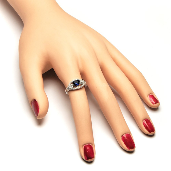 Srebrny Pierścionek z Szafirowym Sercem