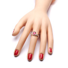 Srebrny Pierścionek z Rubinową Cyrkonią