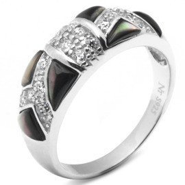Pierścionek Srebrny z Czarną Masą Perłową