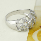 Srebrna Obrączka Wysadzana Cyrkoniami