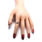 Srebrny Pierścionek z Diamentowymi Cyrkoniami