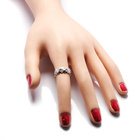 Srebrny Pierścionek Koniczynki w Serduszka