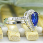 Srebrny Pierścionek z Szafirowym Kamieniem